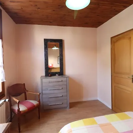 Holiday home Maison A 4 Chambres, Jardin Et Animaux Acceptes - Fr-1-742-188 *