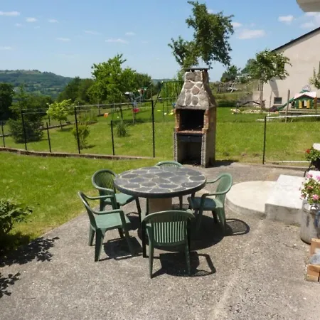 Maison A 4 Chambres, Jardin Et Animaux Acceptes - Fr-1-742-188 *